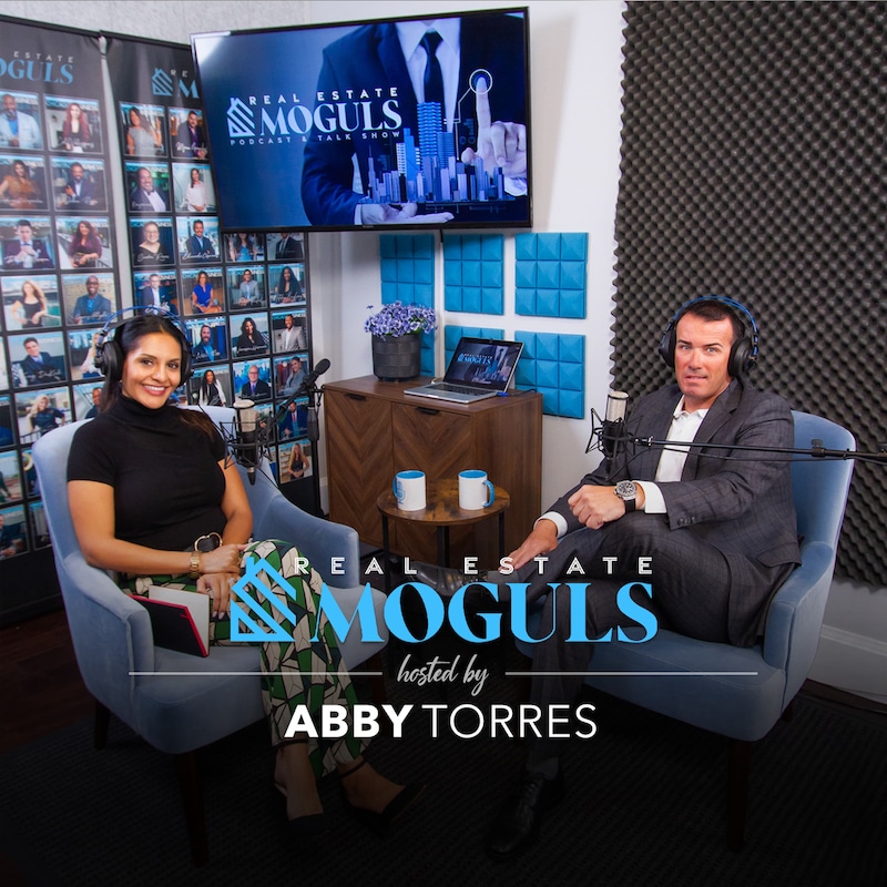 Artwork for podcast Real Estate Moguls