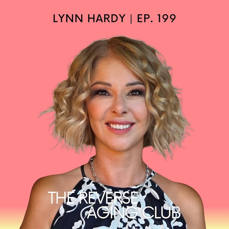 Artwork for podcast The Reverse Aging Club with Meredith Oke