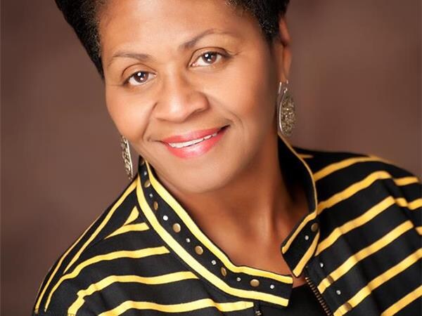 Artwork for podcast Wealthy Sistas Radio