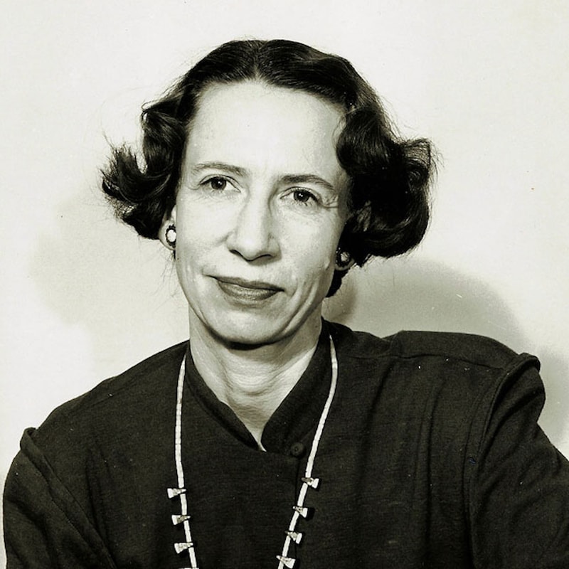 Artwork for podcast She Builds Podcast