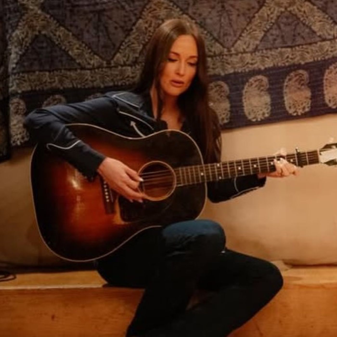 Middle of nowhere - Kacey Musgraves episode artwork