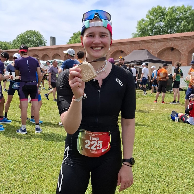 Artwork for podcast Watt is los - Gespräche mit Triathlon Profis & Menschen aus dem Sport