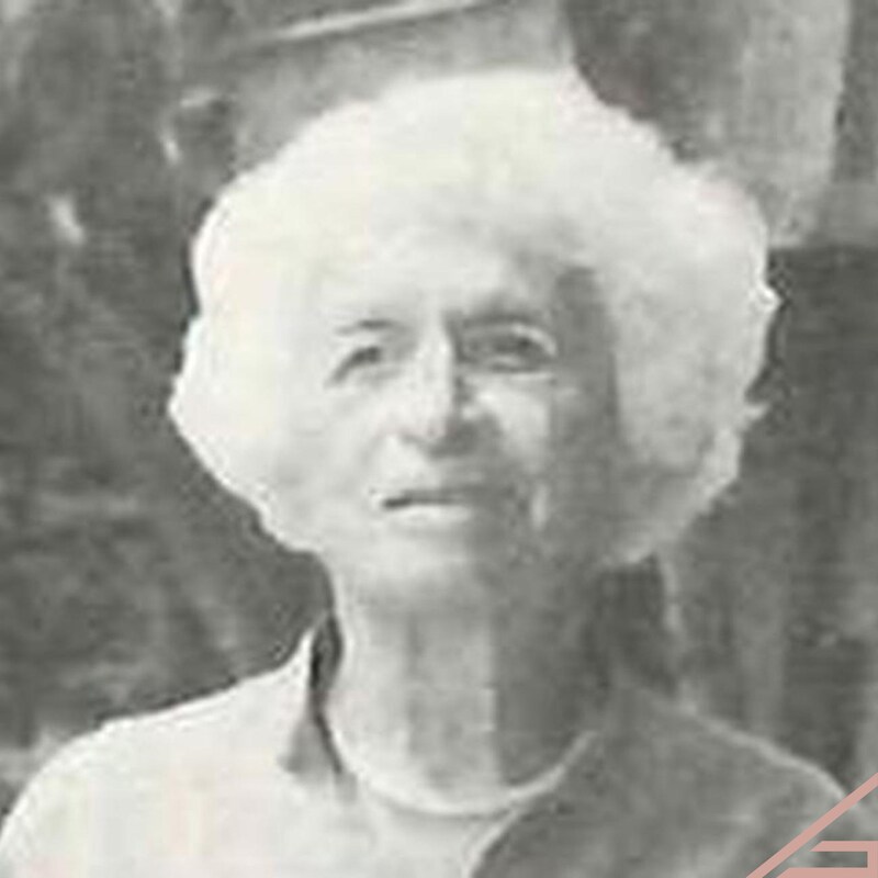 Artwork for podcast She Builds Podcast