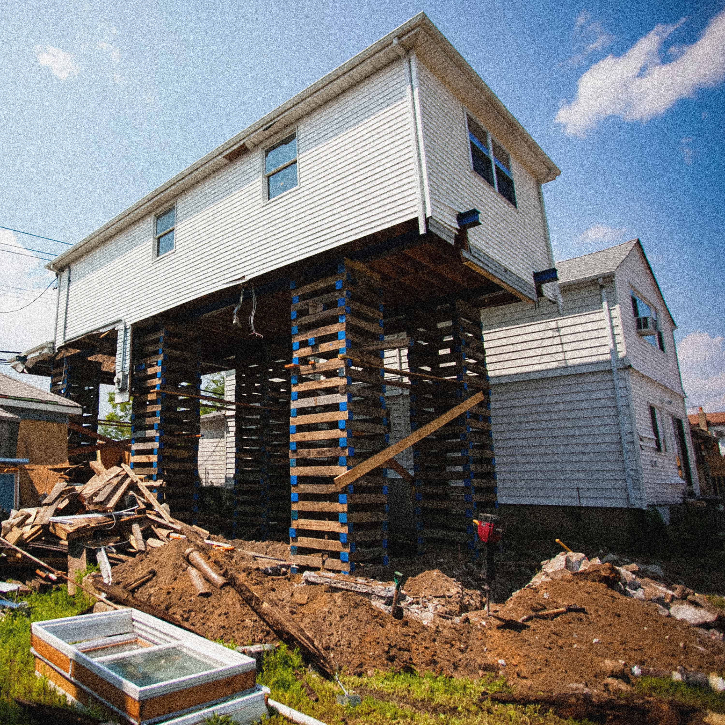 Why More Homeowners Are Choosing Disaster-Resistant Homes