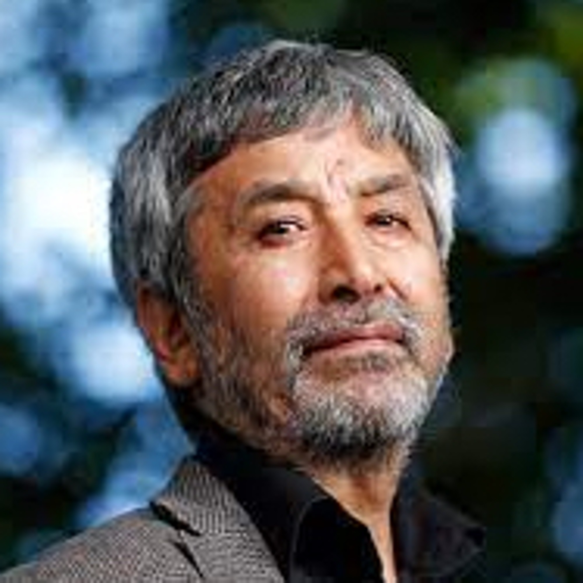 Creative Writing : Fluid Identity - Dr.Hamid Ismailov (Uzbek)