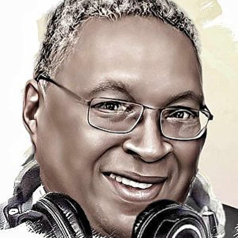 Artwork for podcast The Sunday Radio Magazine