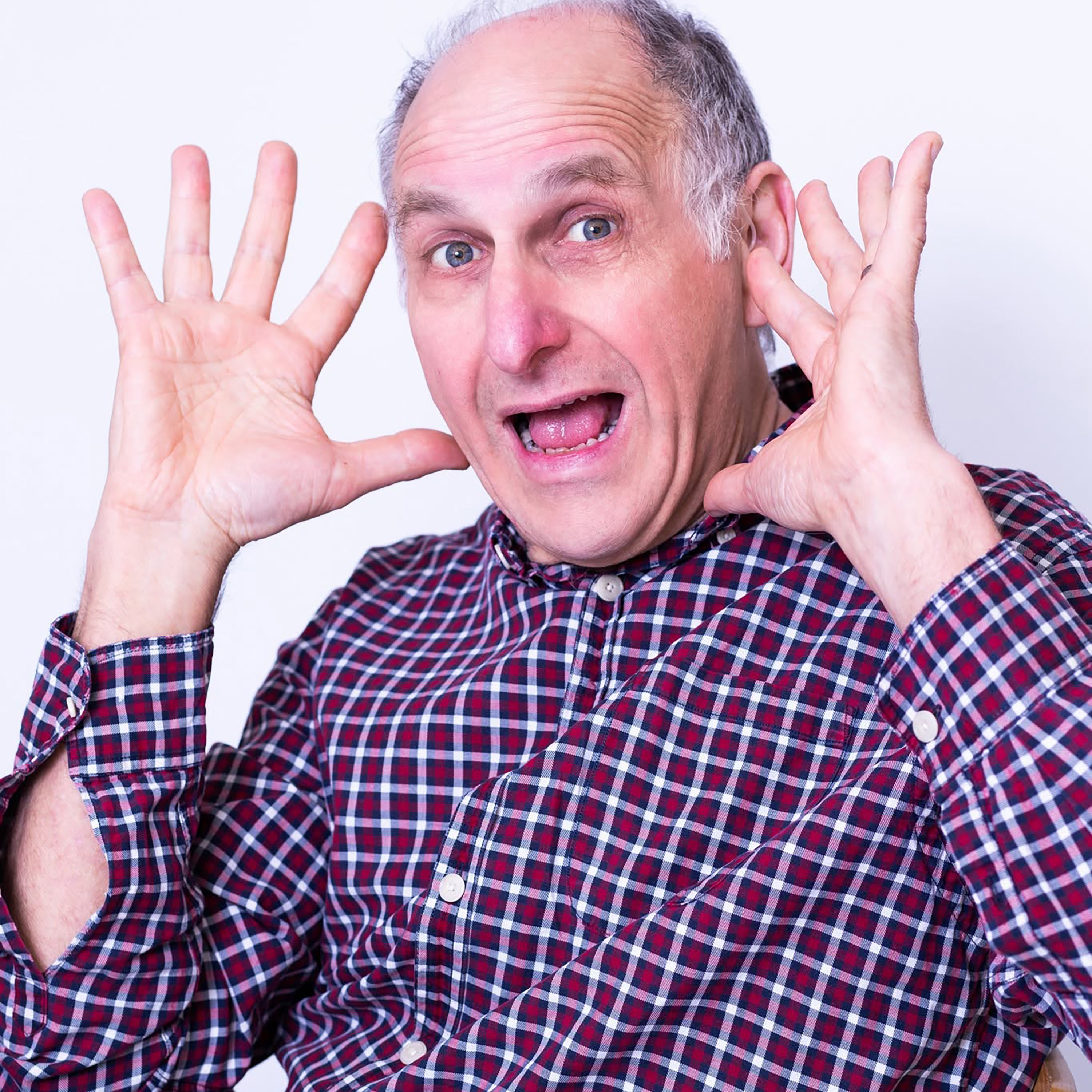 Why Stand-Up and Sitcom Writing Are NOT the Same episode artwork