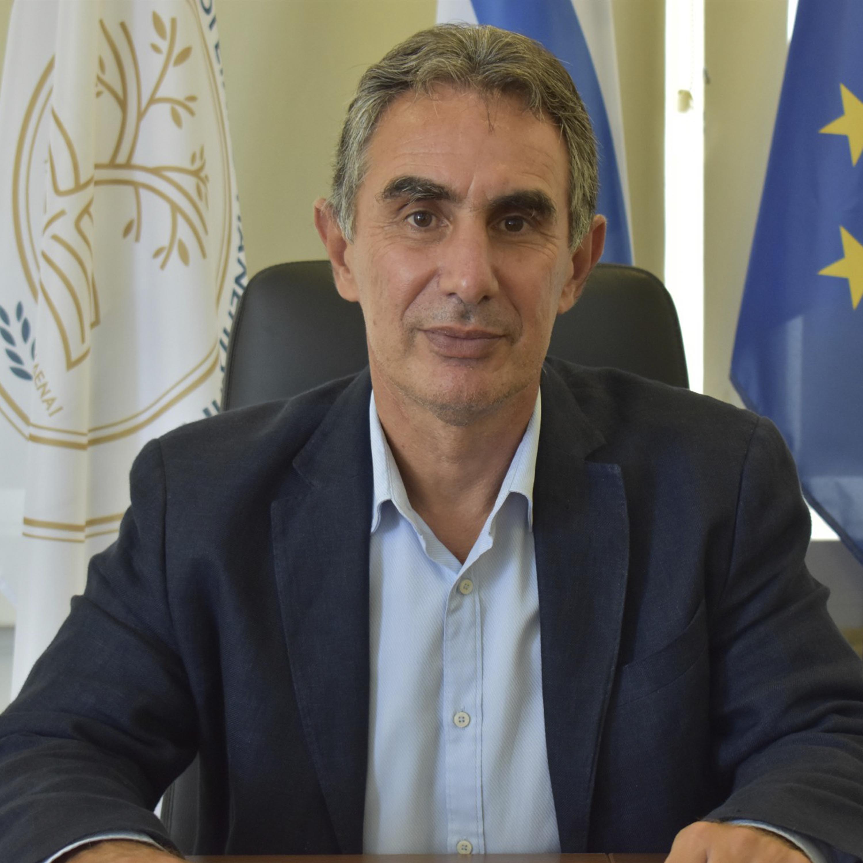 Ο Πρύτανης του ΕΛΜΕΠΑ Νίκος Κατσαράκης στα Livetalks Podcasts episode artwork