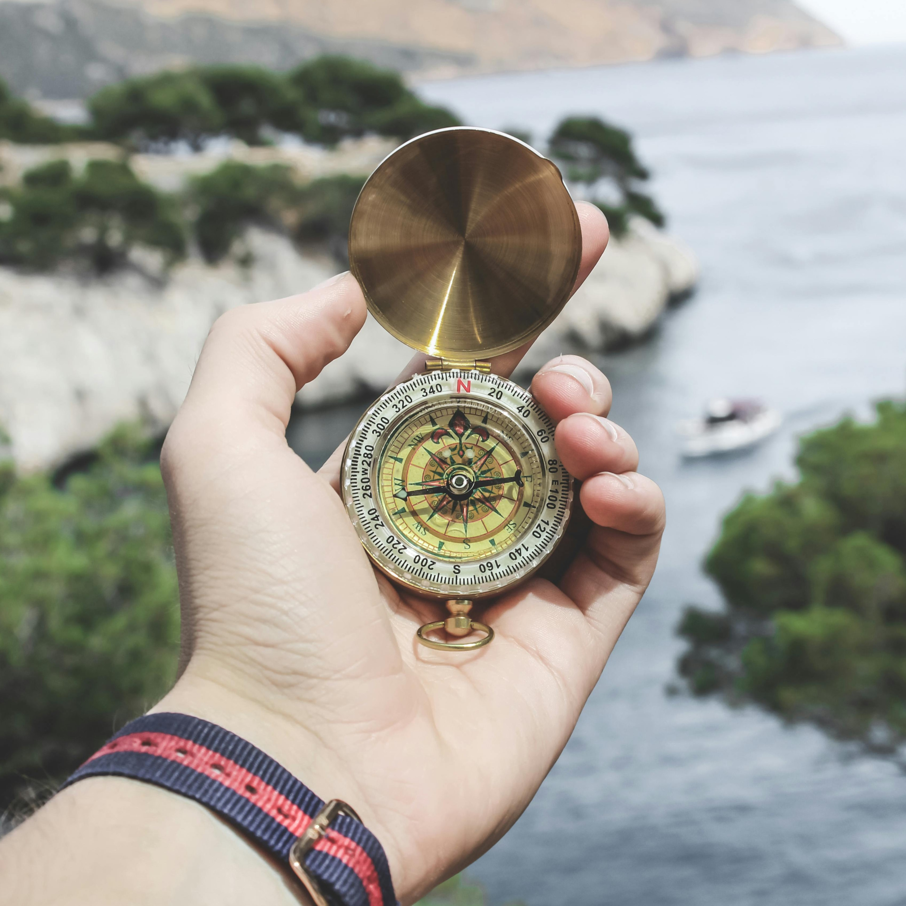 Help Before You Sell: Authentic Business Marketing