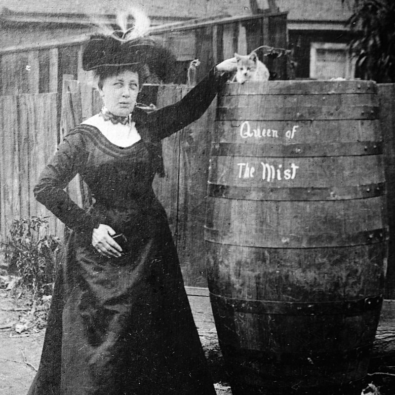 Artwork for podcast Helium Headspace