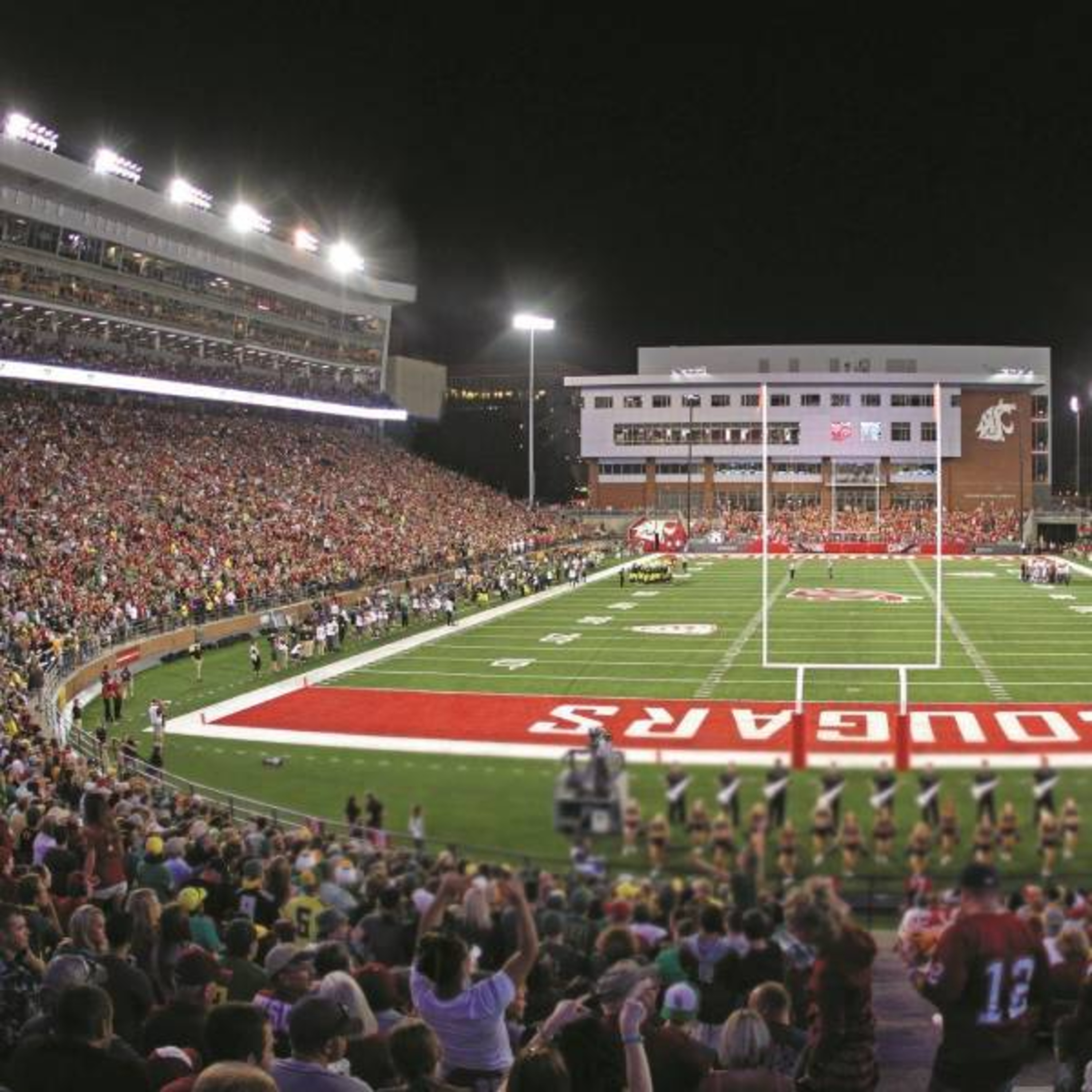 004. Ranking the Pac-12 football stadiums