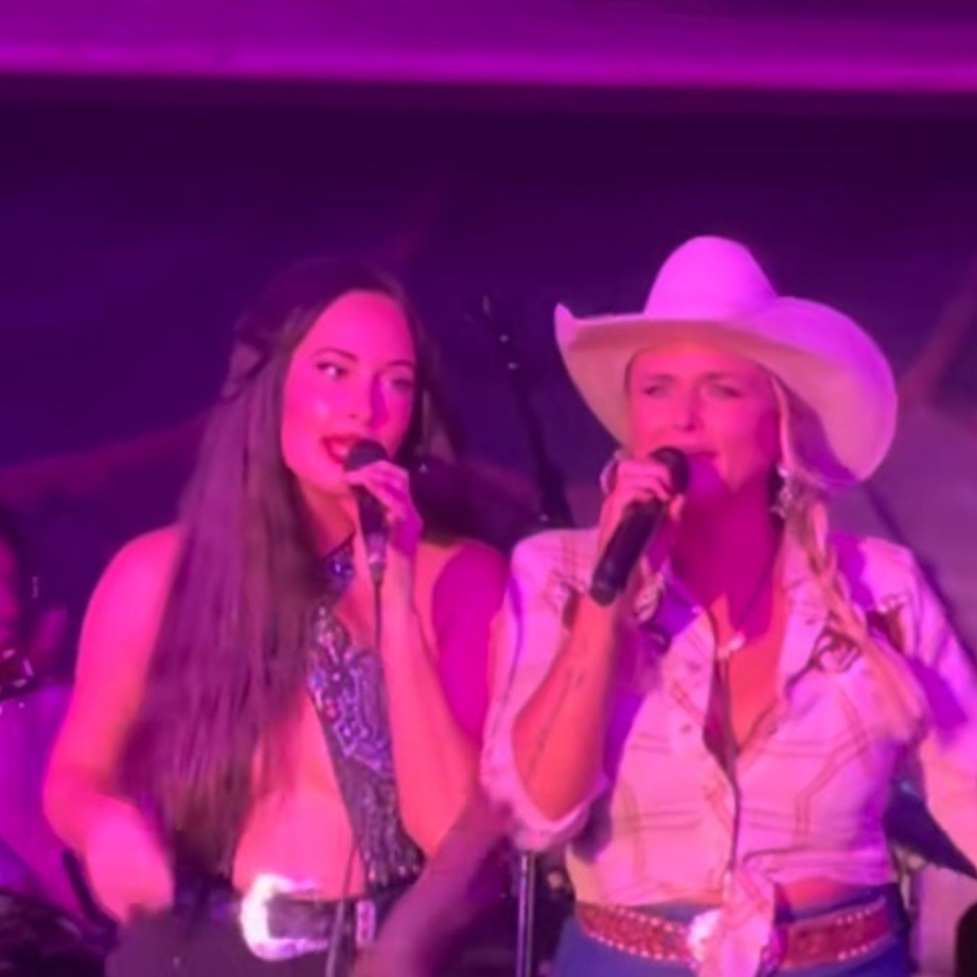 Horses and Divorces - Kacey Musgraves and Miranda Lambert (Live at Gruene Hall) episode artwork