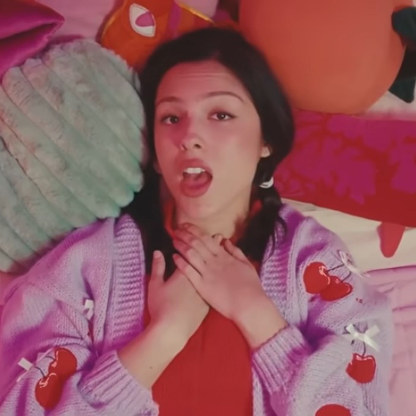 My Room - Olivia Rodrigo (Live on SNL - Saturday Night Live) episode artwork