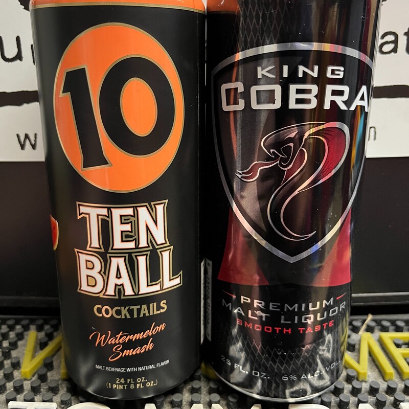 Artwork for podcast Bumming with Bobcat