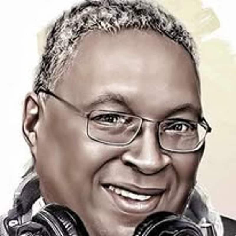 Artwork for podcast The Sunday Radio Magazine