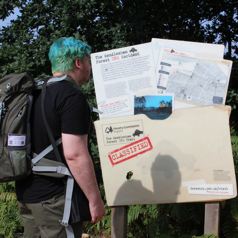 Artwork for podcast Pursuit of the Paranormal