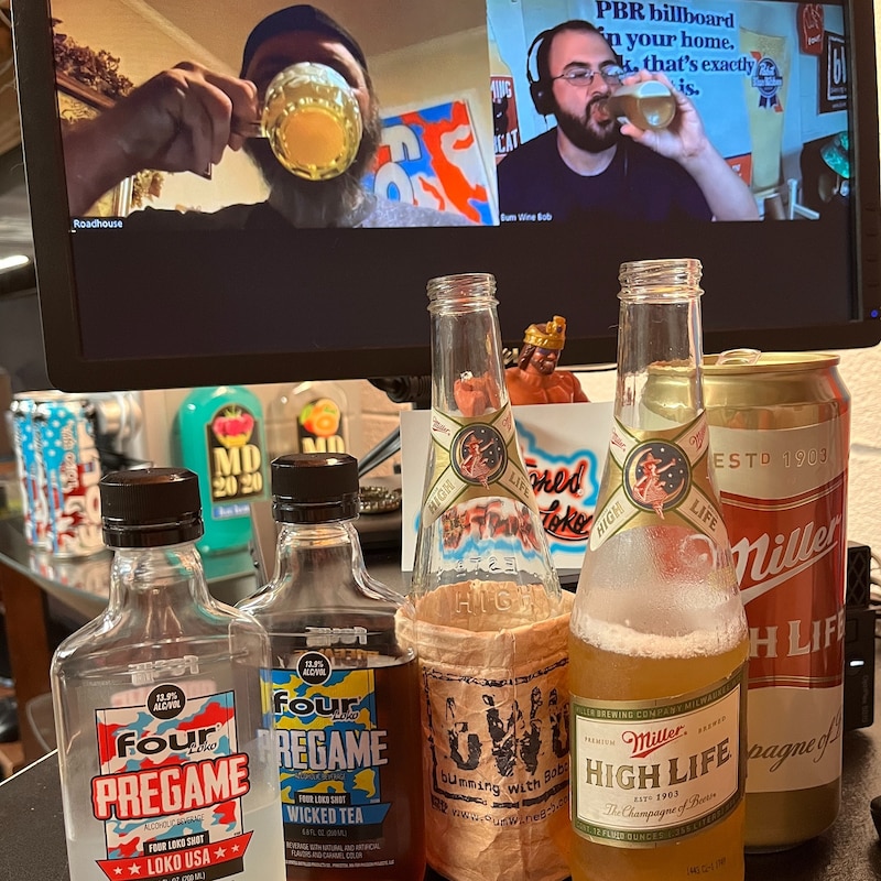 Artwork for podcast Bumming with Bobcat