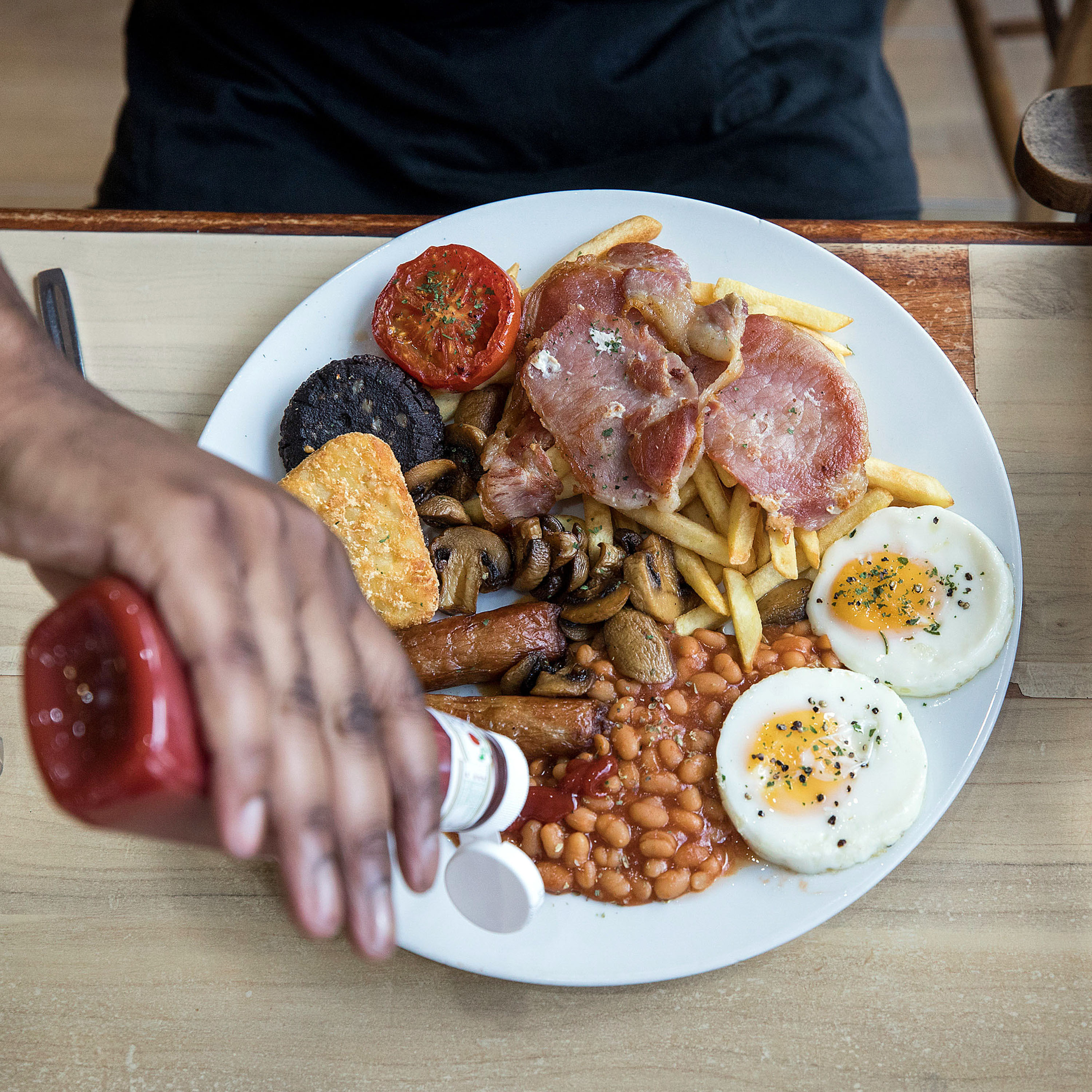 Bacon, a Dutch standoff and the art of living well