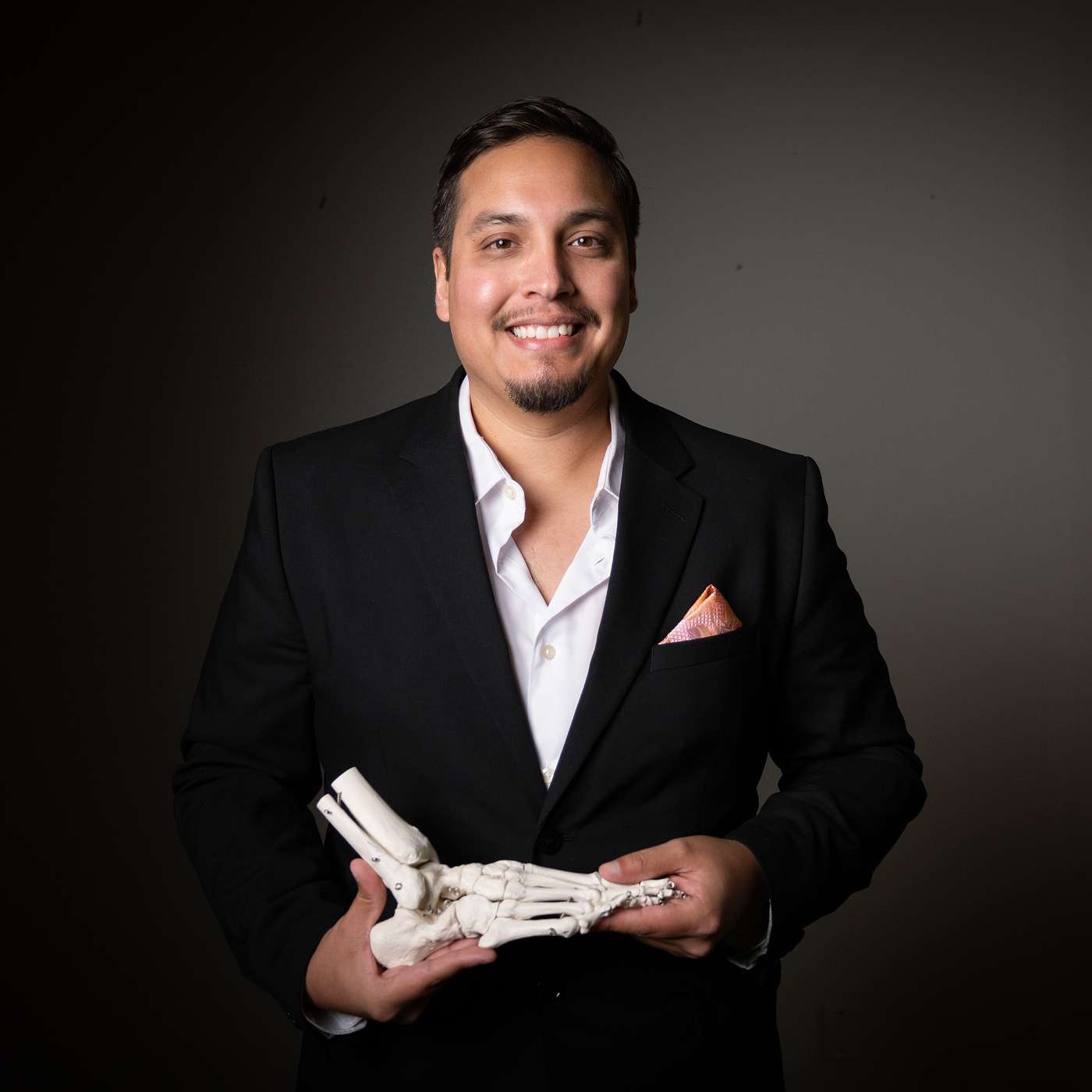 Transforming Mobility and Mental Health Through Foot Care and Cultural Awareness - Dr. Roberto de Los Santos episode artwork
