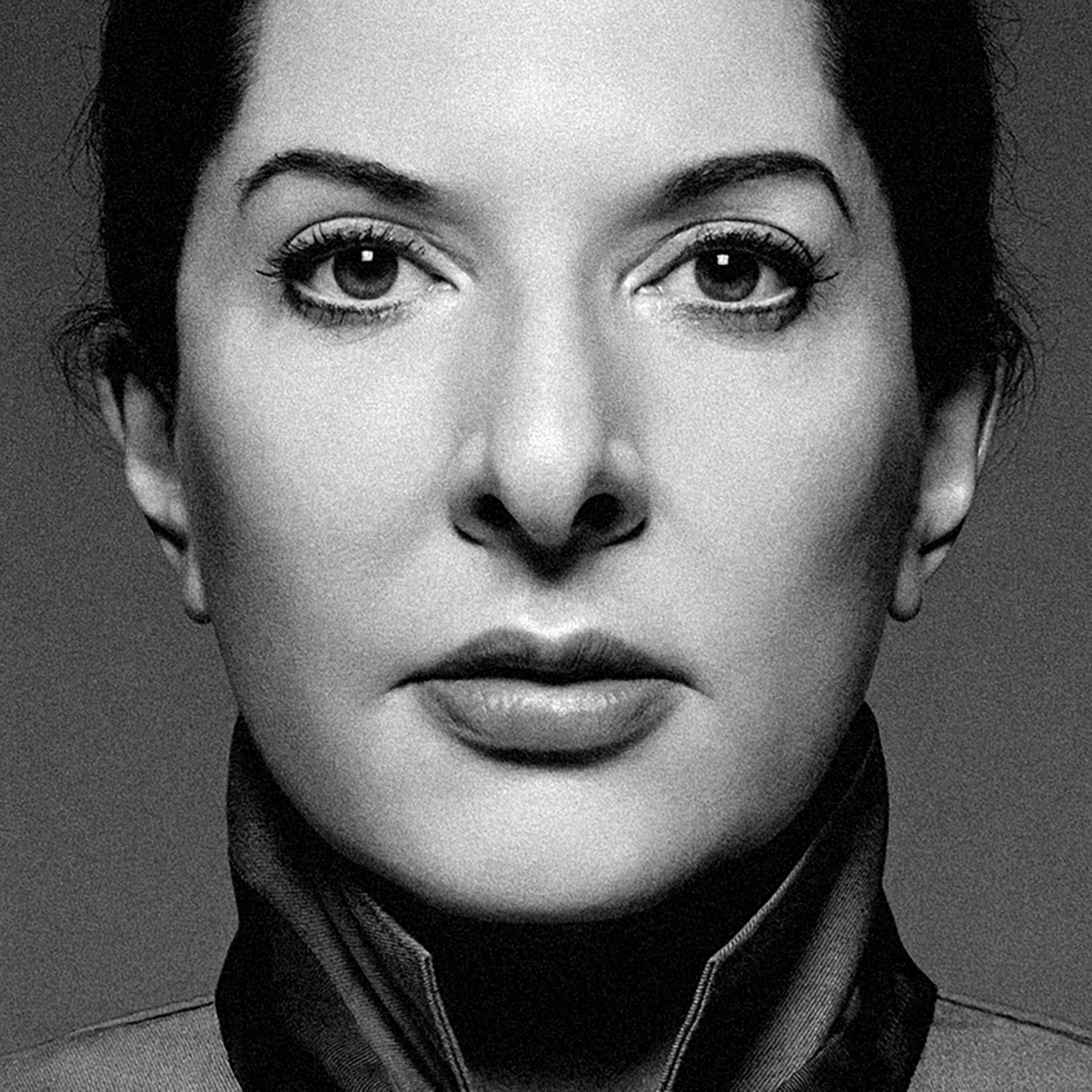 1134 / masszázs, Marina Abramovic, csomagolótapír episode artwork