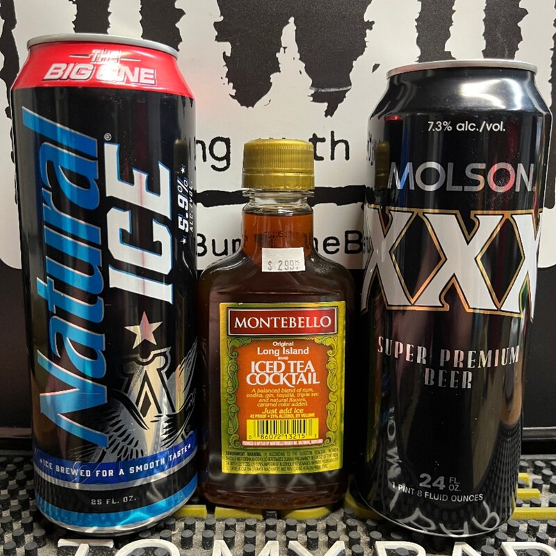 Artwork for podcast Bumming with Bobcat