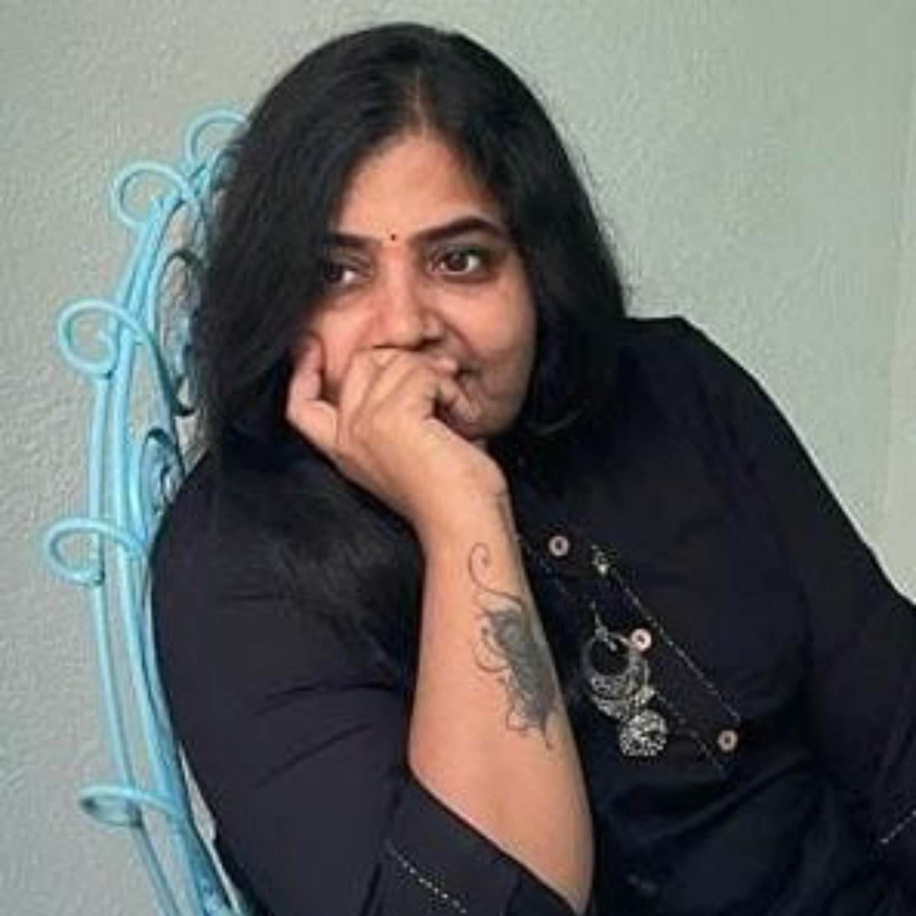 'ఇసుక అద్దం' శ్రీ వూహ గారితో సంభాషణ