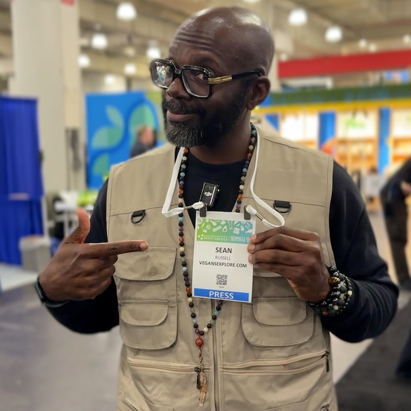 Artwork for podcast Vegans Explore Podcast