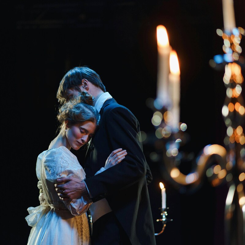 Artwork for podcast Θέατρο με Αγγελή Γεωργία, ραδιοφωνικά θεατρικά έργα