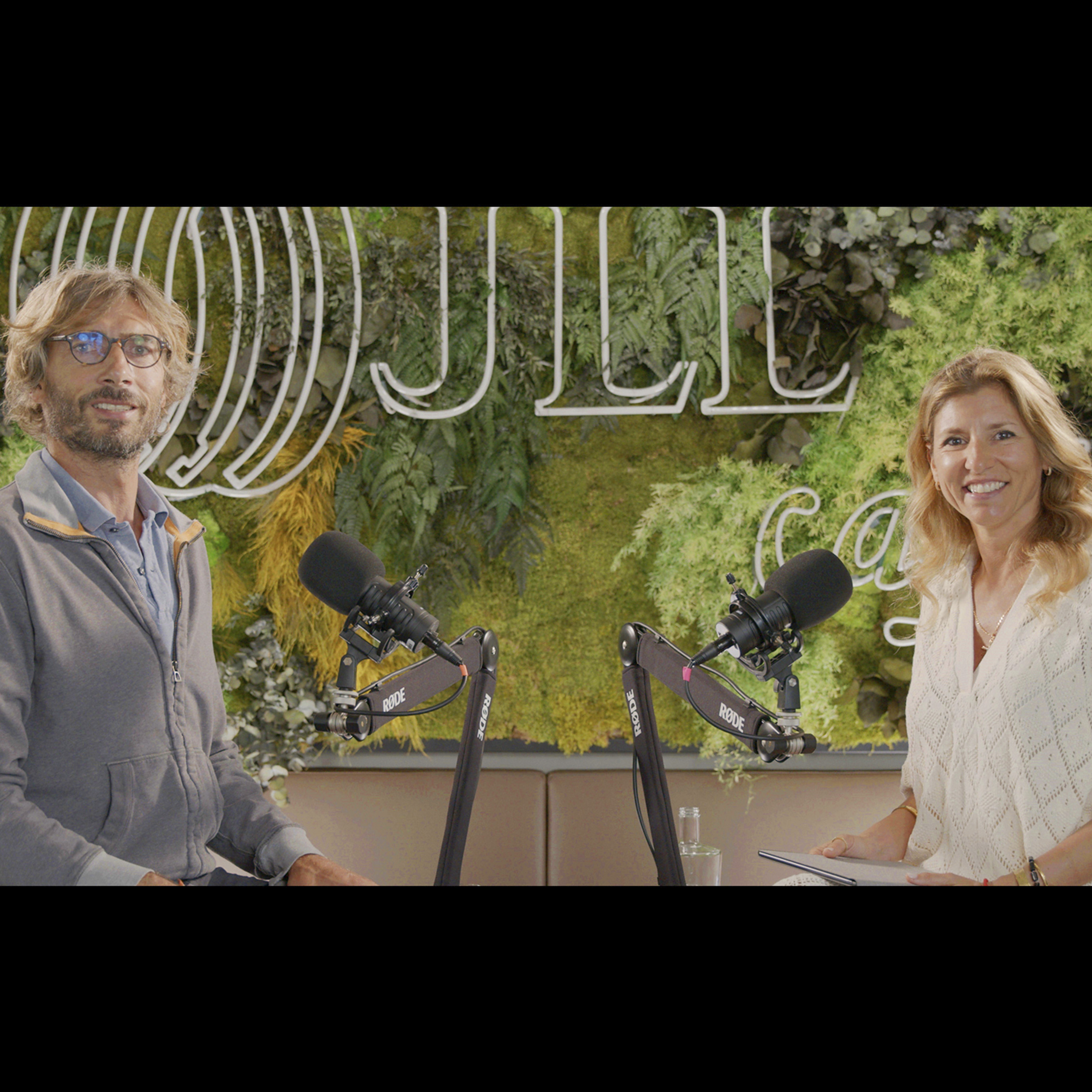 The JLL Café