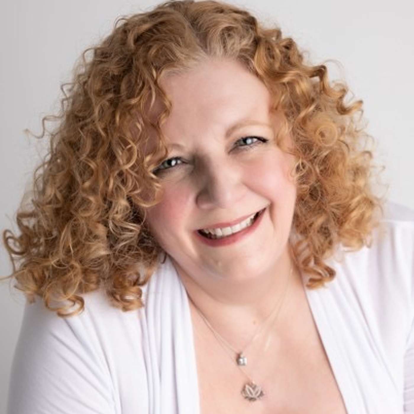 Building Resilience and Personal Growth Through Intuition and Spiritual Connection - Laura episode artwork