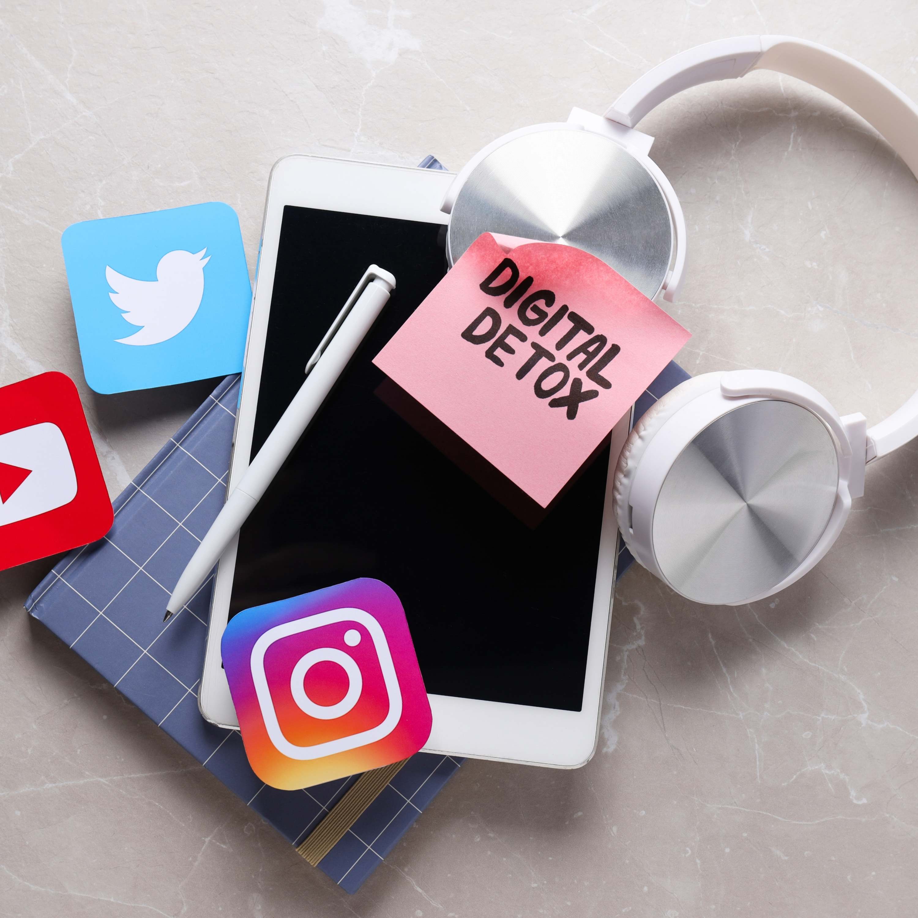 QuickTap: 5 New Year’s Resolutions for Productive Screen Time in 2025 episode artwork