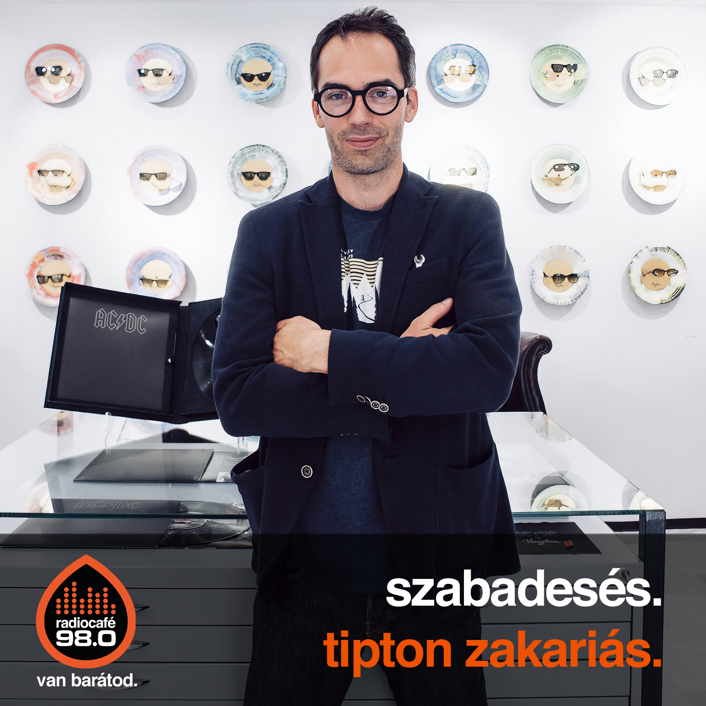 szabadesés