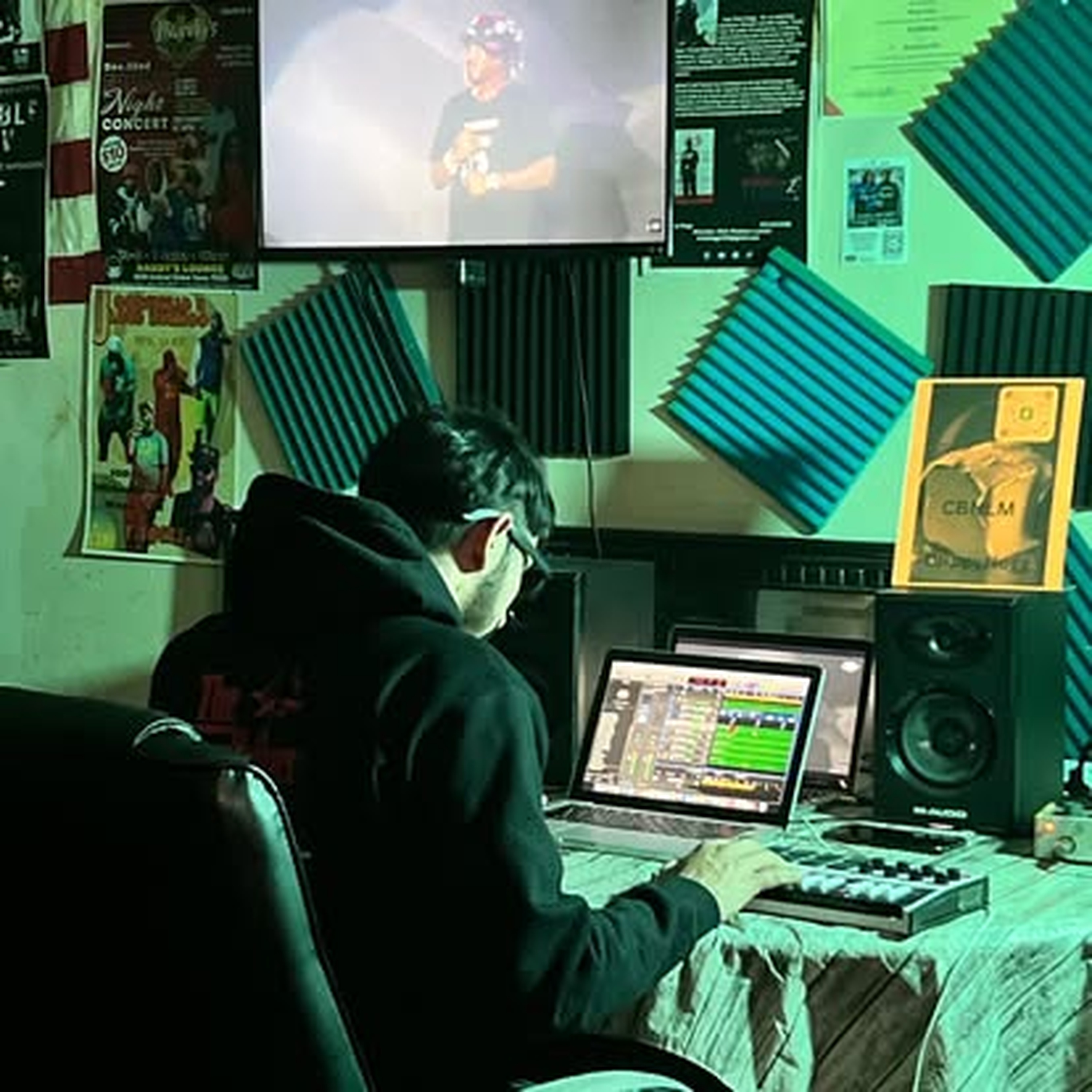 Let\'s Talk at Pillow Talk