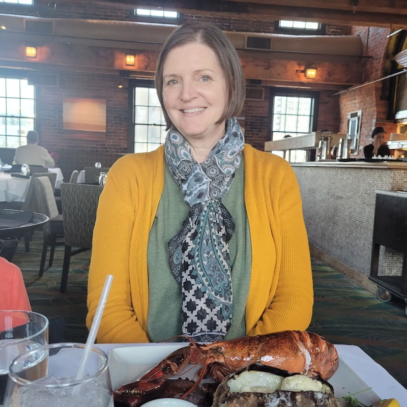 Artwork for podcast Food With Friends