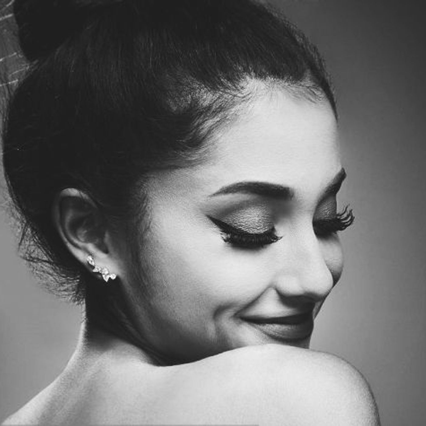 Petal - Ariana Grande episode artwork
