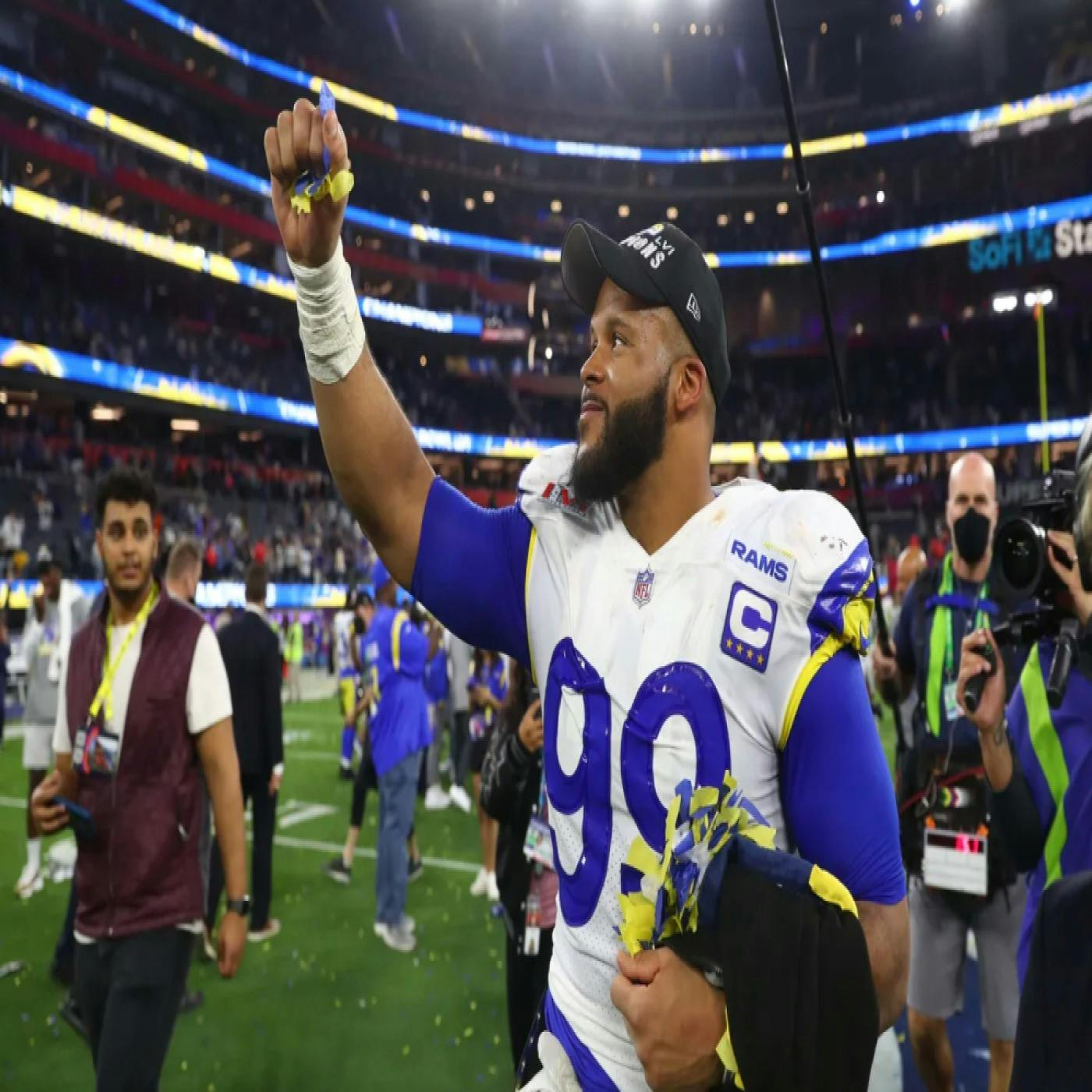 Thank You, Aaron Donald episode artwork